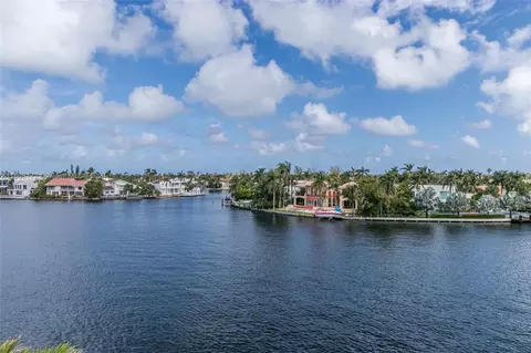 20191 E Country Club Dr #TH-4, Aventura, FL 33180