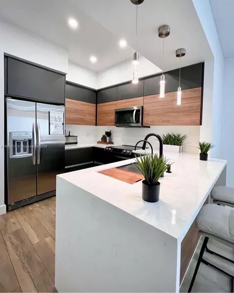1830 Radius Dr #1120, Hollywood, FL 33020