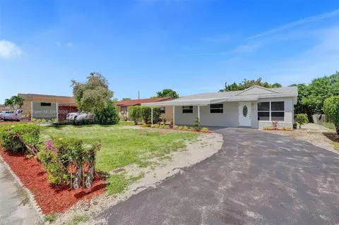 432 NW 2nd Ter, Deerfield Beach, FL 33441