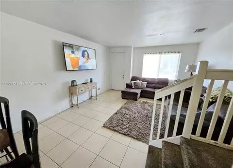 3556 Oleander Ter #3556, Riviera Beach, FL 33404