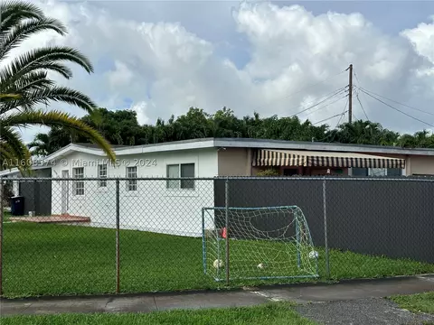 4030 SW 110 Ave, Miami, FL 33165