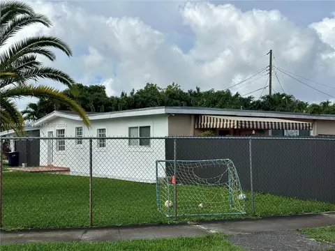 4030 SW 110 Ave, Miami, FL 33165