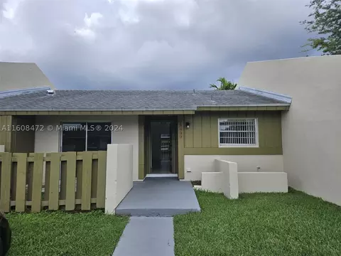11013 SW 125th Ave, Miami, FL 33186
