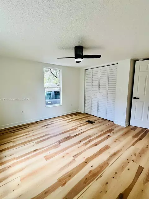 725 N Griffith Ave, Crystal River, FL 34429 photo 8