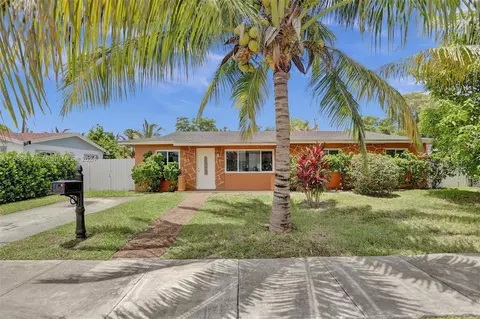 75 NW 206th Ter, Miami Gardens, FL 33169