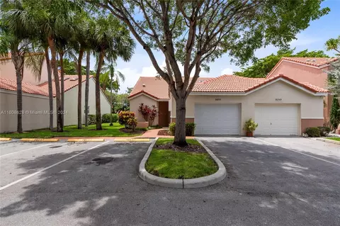 8251 NW 70th St #8251, Tamarac, FL 33321