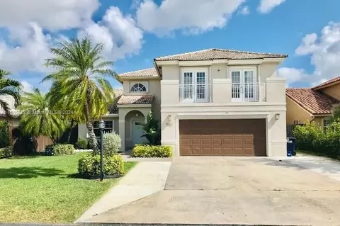 8353 SW 161st Pl, Miami, FL 33193