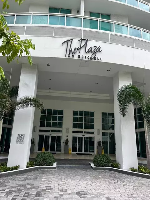 951 Brickell Ave #3300, Miami, FL 33131