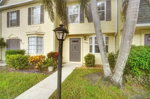 13478 Old Englishtown Rd #13478, Wellington, FL 33414