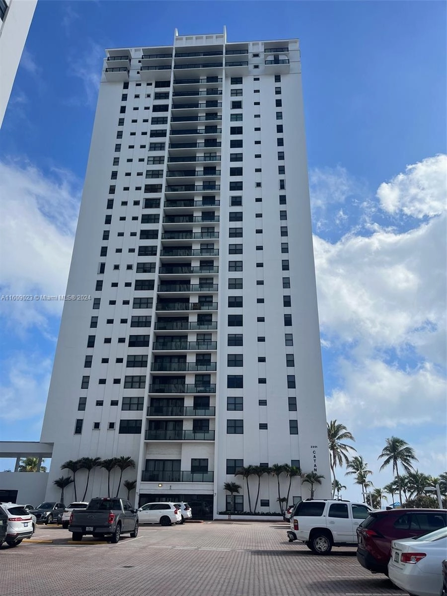2301 S Ocean Dr Unit 307  