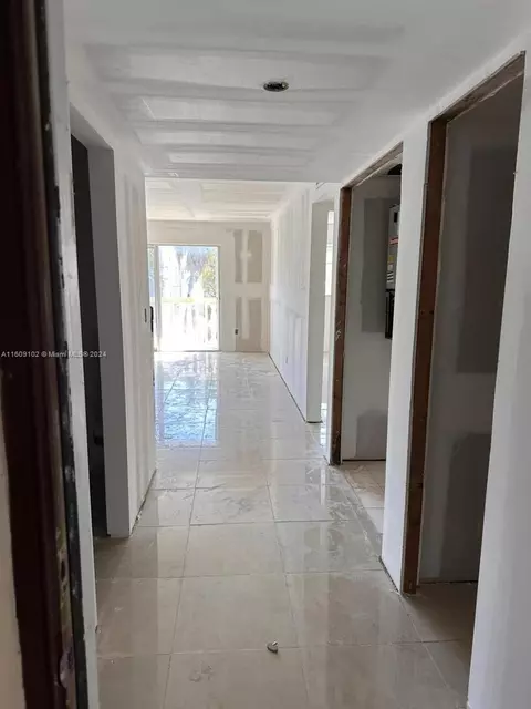 15201 NE 6th Ave #C210, Miami, FL 33162