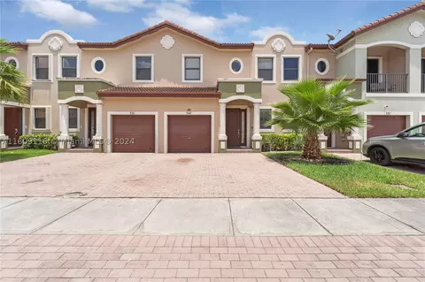 541 NE 33rd Ter #541, Homestead, FL 33033