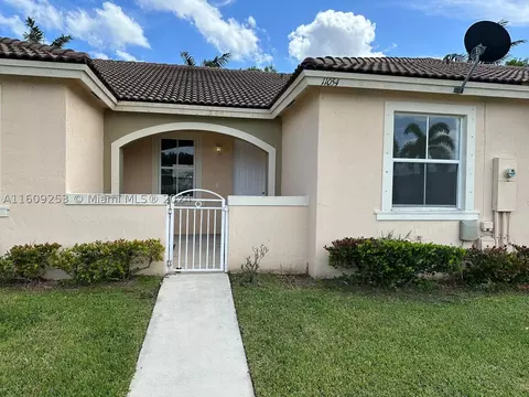 11054 SW 237th Ln, Homestead, FL 33032