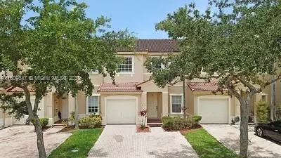4104 NE 26th St, Homestead, FL 33033