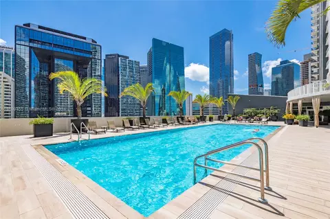 1250 S Miami Ave #807, Miami, FL 33130