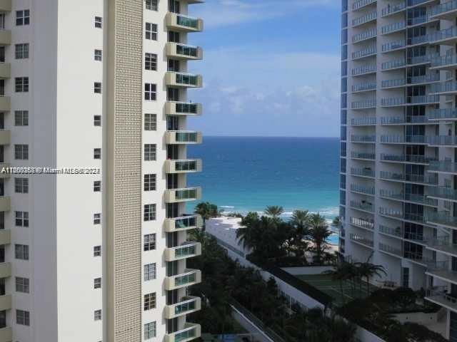 3000 S Ocean Dr Unit 1006  