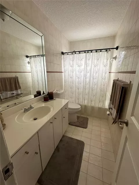 3457 W 74th Pl, Hialeah, FL 33018 photo 26