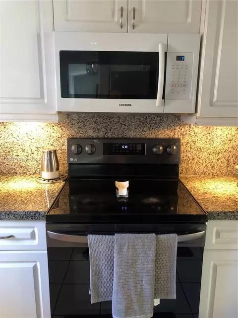 3457 W 74th Pl, Hialeah, FL 33018 photo 20