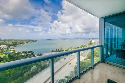 601 NE 36th St #1409, Miami, FL 33137