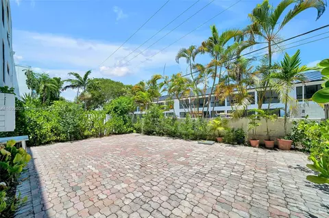 153 Enid Dr #28, Key Biscayne, FL 33149 photo 38