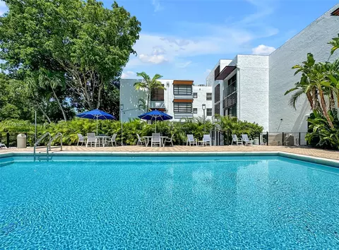153 Enid Dr #28, Key Biscayne, FL 33149 photo 43