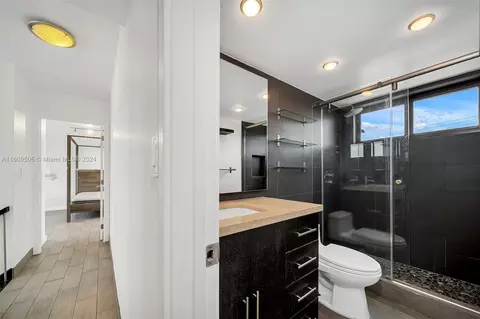 153 Enid Dr #28, Key Biscayne, FL 33149 photo 29