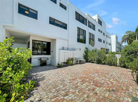 153 Enid Dr #28, Key Biscayne, FL 33149 photo 40