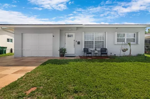 6000 NW 69th Ave, Tamarac, FL 33321