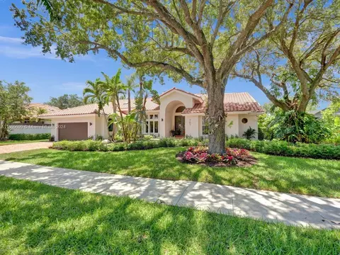 365 Alexandra Cir, Weston, FL 33326