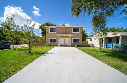 1391 NW 38th St, Miami, FL 33142