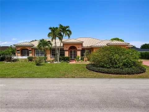 15765 SW 153rd Ct, Miami, FL 33187