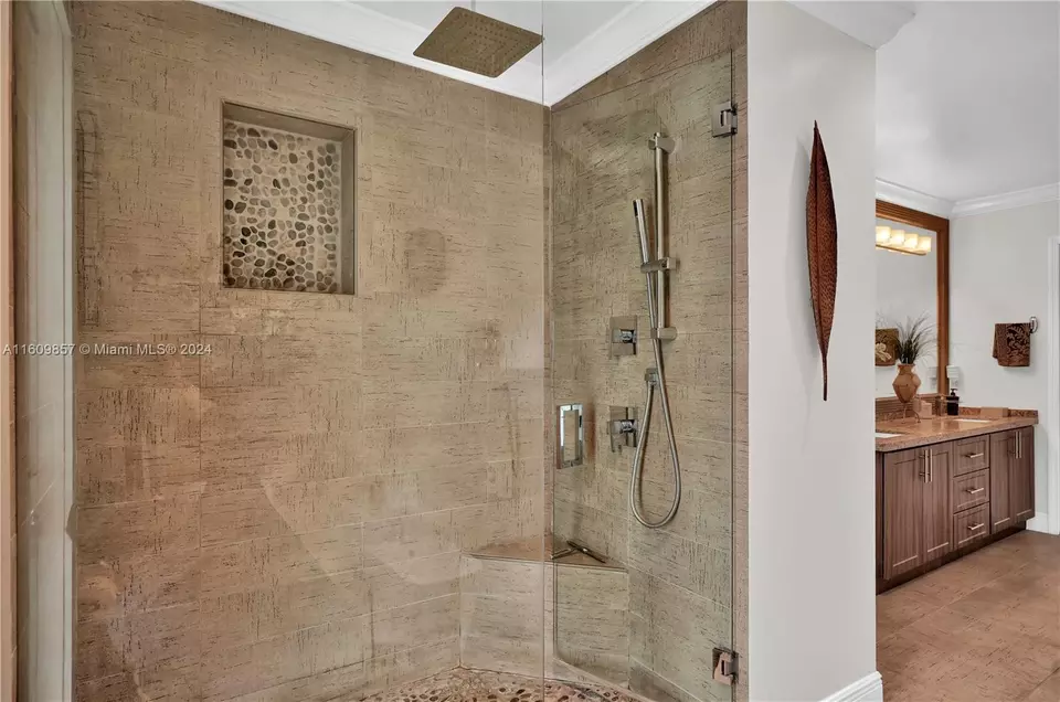 Bath - 15765 SW 153rd Ct, Miami, FL 33187 photo 1 of 4