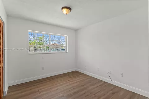Bedroom - 3172 W 71st Pl, Hialeah, FL 33018 photo 1 of 11
