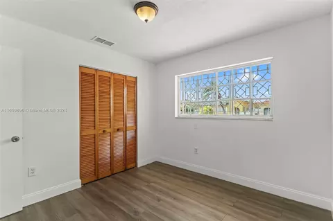 Bedroom - 3172 W 71st Pl, Hialeah, FL 33018 photo 3 of 11