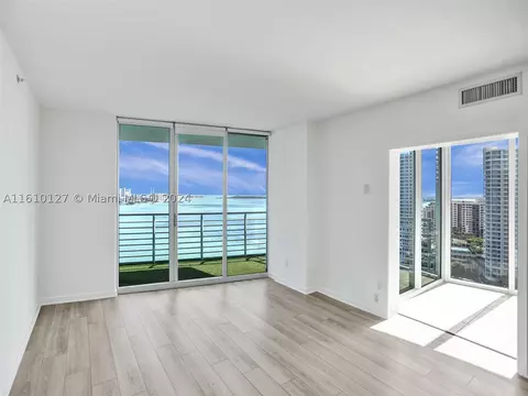 335 S Biscayne Bl #2109, Miami, FL 33131