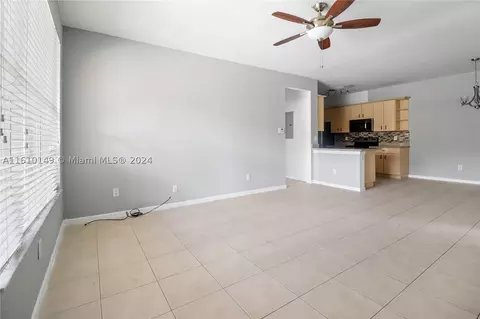 3549 Forest Hill Blvd #31, Palm Springs, FL 33406