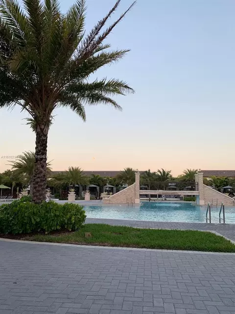 8886 NW 102nd Pl #8886, Doral, FL 33178