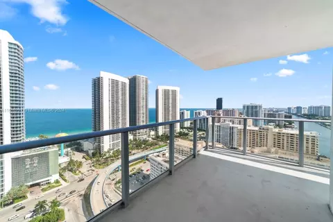 4010 S Ocean Dr #R2409, Hollywood, FL 33019