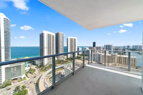 4010 S Ocean Dr #R2409, Hollywood, FL 33019