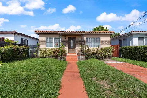 601 NW 59th Ct, Miami, FL 33126