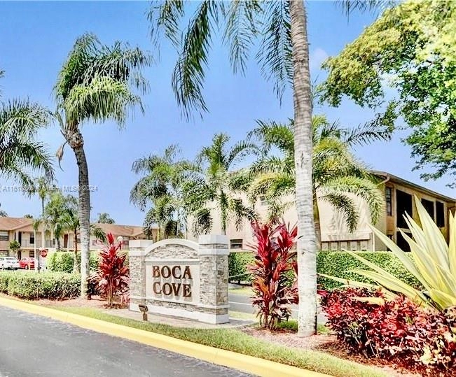 9430 Boca Cove Cir Unit 214  