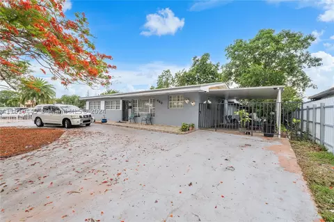 460 W 65th St, Hialeah, FL 33012
