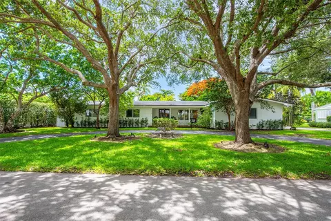 7230 SW 130th St, Pinecrest, FL 33156