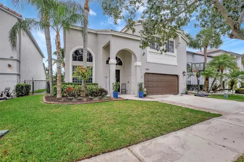 15816 NW 10th St, Pembroke Pines, FL 33028