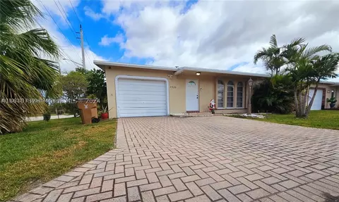 4920 NW 14th Ter, Pompano Beach, FL 33064