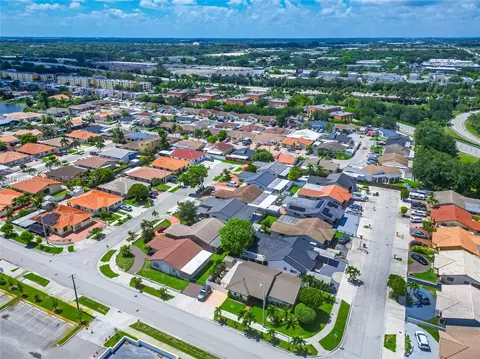 View/Area - 7845 W 5th Ct, Hialeah, FL 33014 photo 3 of 3
