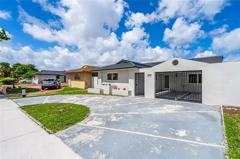 Exterior - 7845 W 5th Ct, Hialeah, FL 33014 photo 1 of 5