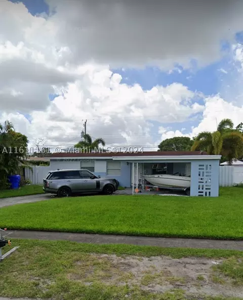 7760 Raleigh St, Hollywood, FL 33024