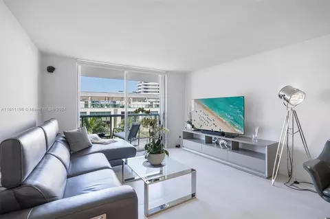 6039 Collins Ave #734, Miami Beach, FL 33140