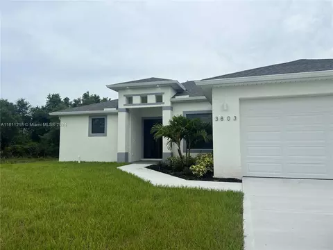 3803 SW 5th St, Lehigh Acres, FL 33976